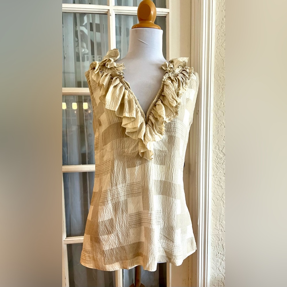 EUC Tory Burch Sz 8 Cream Silk Ruffle top
